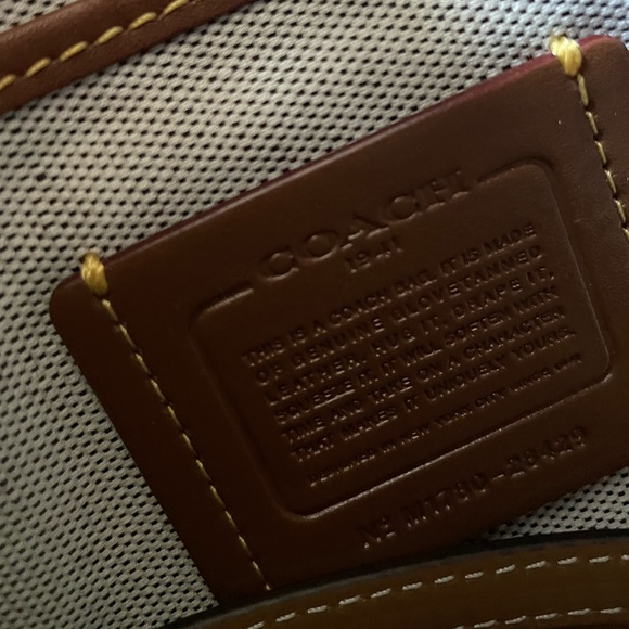 Coach 1941 Tea Rose Soho - Picture 5 of 6